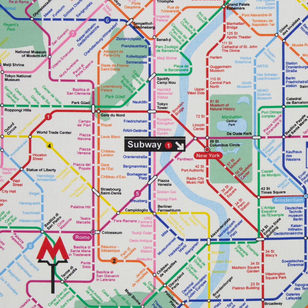 Zu sehen ist ein hochwertiger Baumwoll-Canvas-Stoff in cream mit einem allover Muster im Design einer farbenfrohen Subway-Karte bzw. eines Stadtplans, der durch seine feste und langlebige Qualität ideal für Dekoration und kreative Nähprojekte geeignet ist.