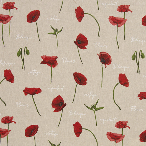 Zu sehen ist ein hochwertiger Deko-Baumwollstoff in beige mit roten Mohnblumen und kleinem weißen Schriftmuster, der durch seine angenehme Haptik und stabile Webart ideal für kreative Näh- und Deko-Projekte geeignet ist.