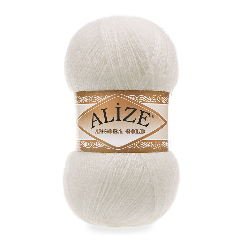 Zu sehen ist Alize Angora Gold Wolle in einem perlweißenton; weiches, leicht flauschiges Strickgarn, ideal für Pullover, Schals und kreative Handarbeitsprojekte.