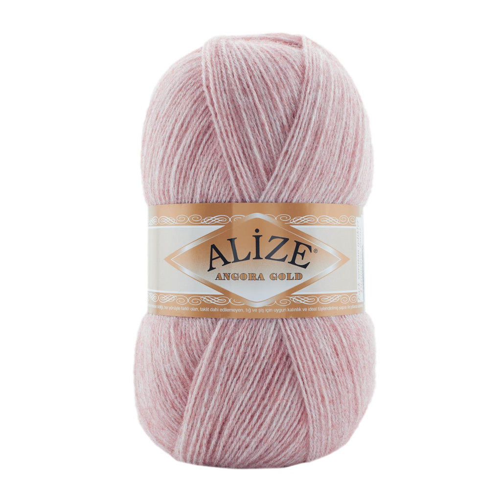 Zu sehen ist Alize Angora Gold Wolle in einem mittleren Rosaton; weiches, leicht flauschiges Strickgarn, ideal für Pullover, Schals und kreative Handarbeitsprojekte.