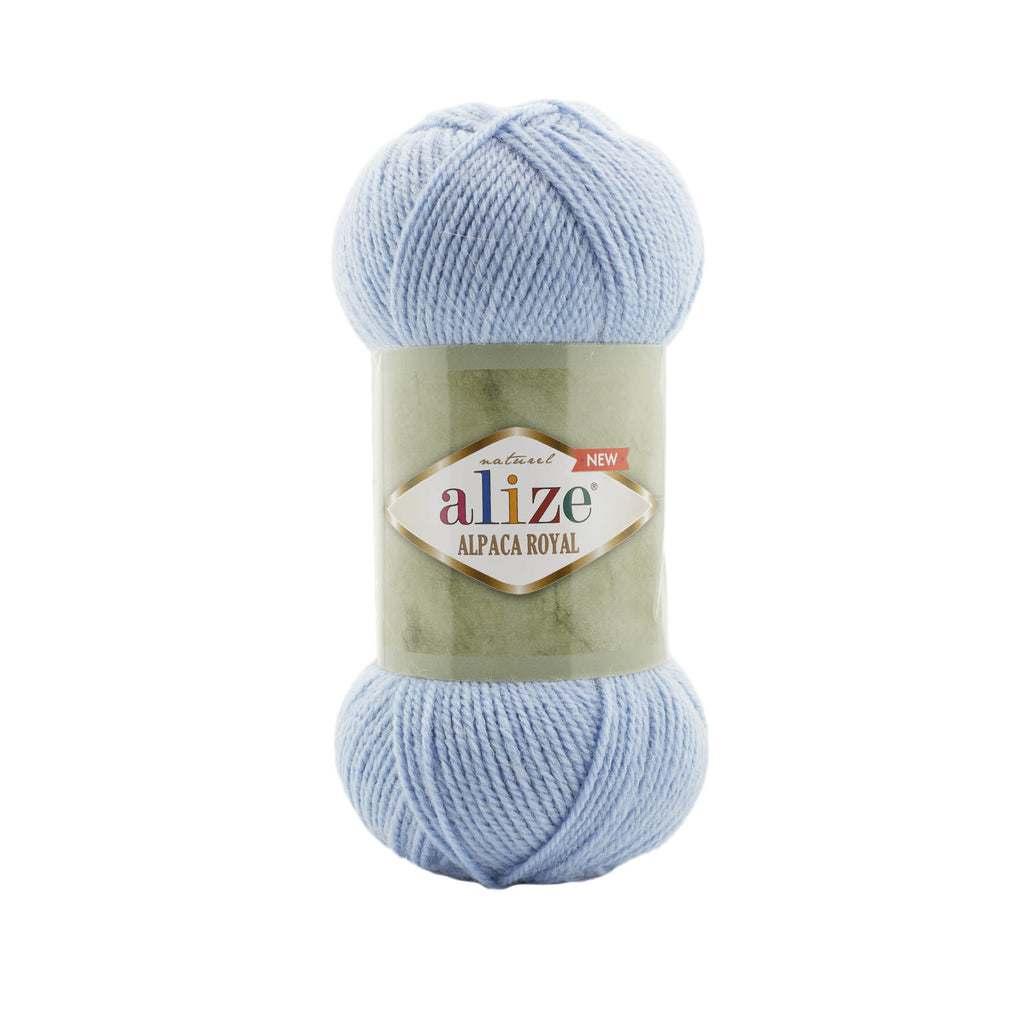Zu sehen ist Alize Alpaca Royal Wolle in einem weichen, klaren Blauton; ein weiches, leicht flauschiges Garn mit edlem Alpaka‑Anteil, ideal für Pullover, Schals und farblich frische, vielseitige Handarbeitsprojekte.