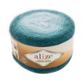 Zu sehen ist Alize Angora Gold Ombre Batik Wolle mit Farbverlauf von Türkis bis Hellblau, weiches Strickgarn für Pullover und Schals.